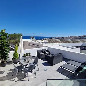 https://ocean-surf-suite.in-canary-islands.com